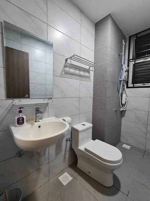 Apartmán Eid Sks Habitat -Free Wifi Netflix, Larkin, Johor Bahru