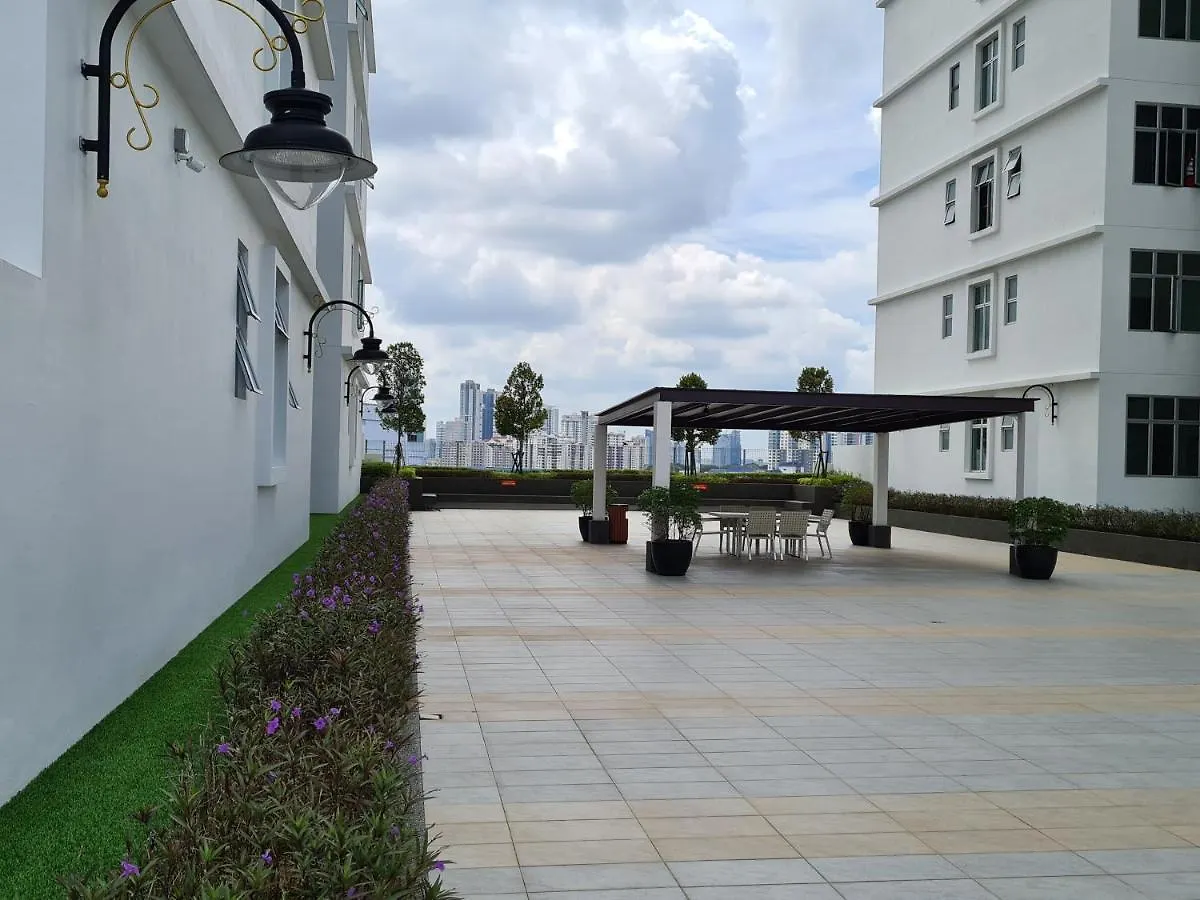 Apartmán Eid Sks Habitat -Free Wifi Netflix, Larkin, Johor Bahru