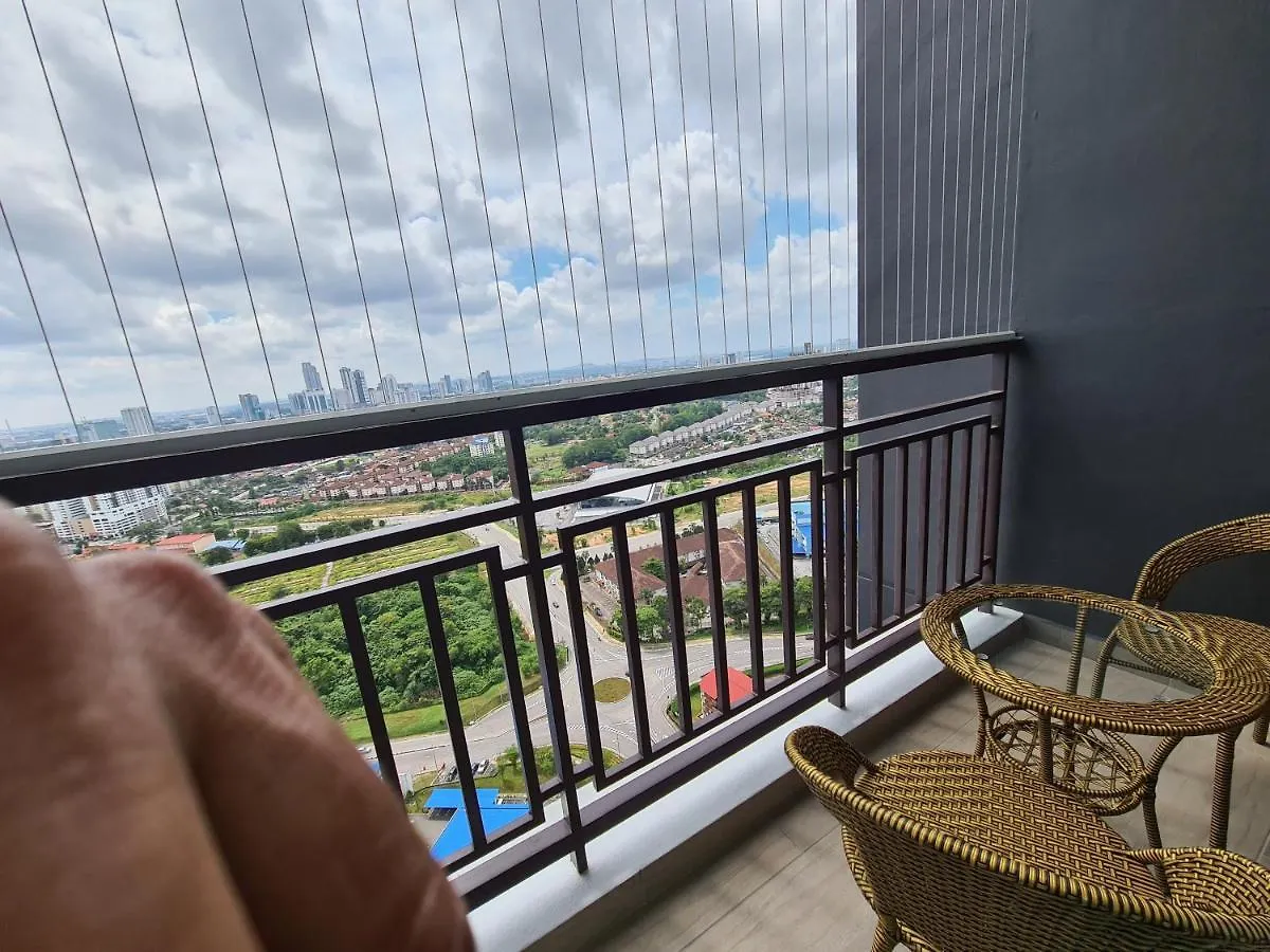 Apartmán Eid Sks Habitat -Free Wifi Netflix, Larkin, Johor Bahru